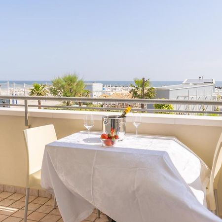 Hotel Croce Del Sud Rimini Esterno foto
