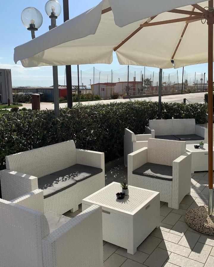 Hotel Croce Del Sud Rimini Esterno foto
