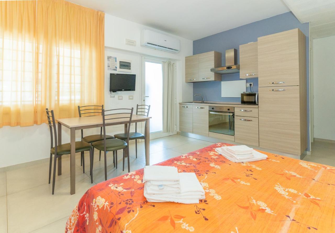 Hotel Croce Del Sud Rimini Esterno foto