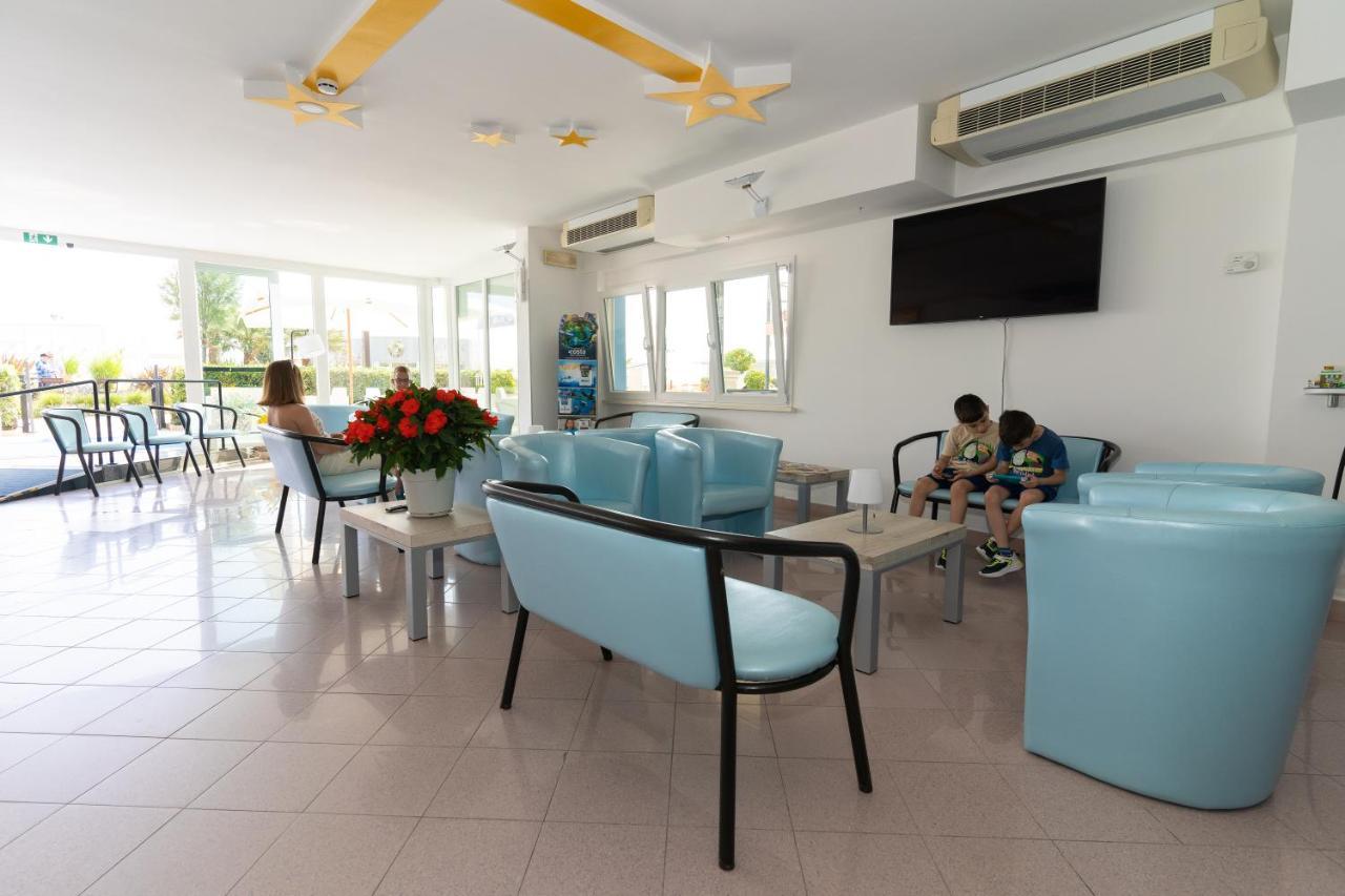 Hotel Croce Del Sud Rimini Esterno foto