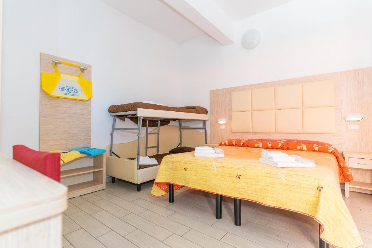 Hotel Croce Del Sud Rimini Esterno foto