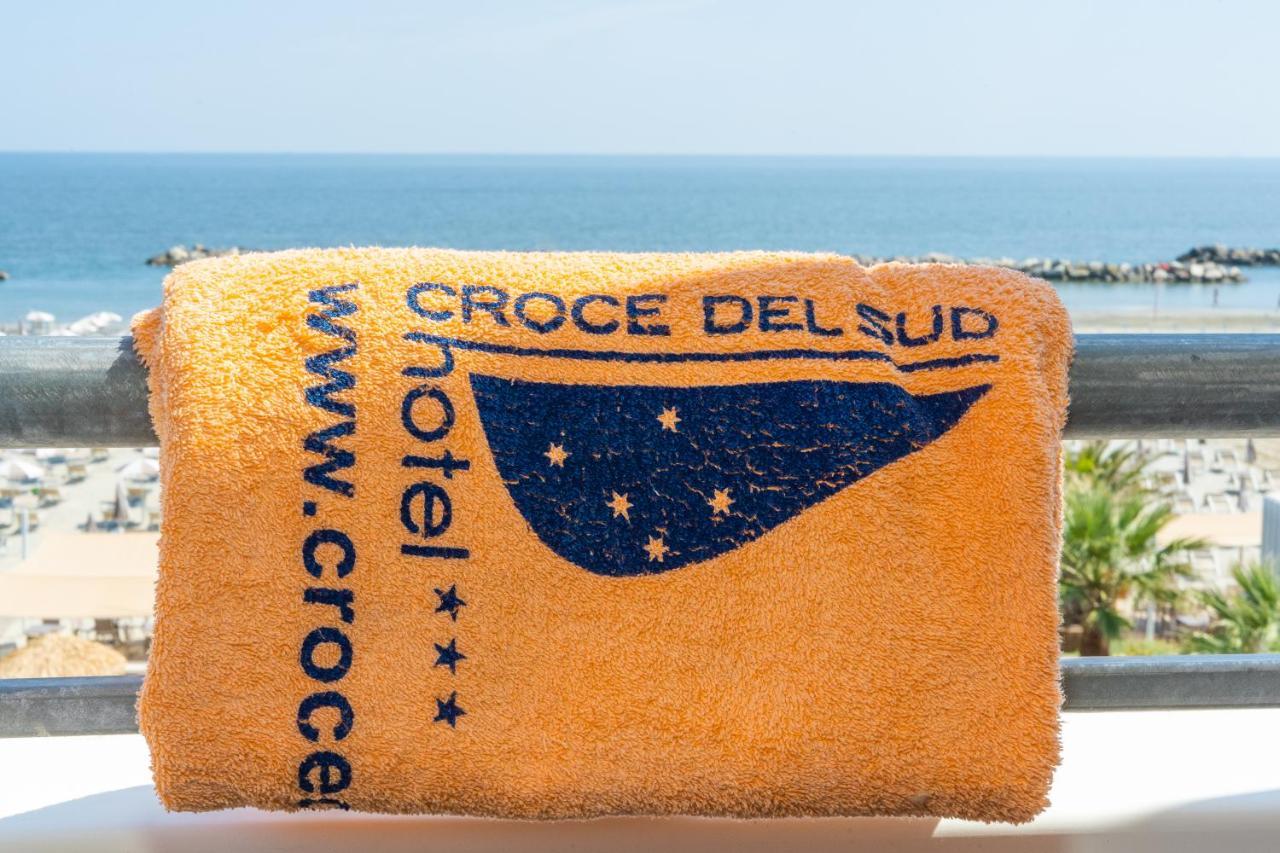 Hotel Croce Del Sud Rimini Esterno foto